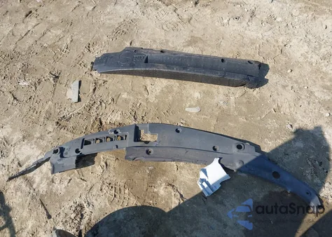 2012 Toyota Camry Se z USA, uszkodzony, nr VIN 4T1BF1FKXCU524268